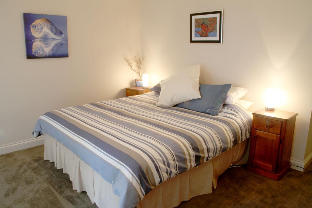 Beachside Entertainer Apartment อะพอลโลเบย์ ห้อง รูปภาพ